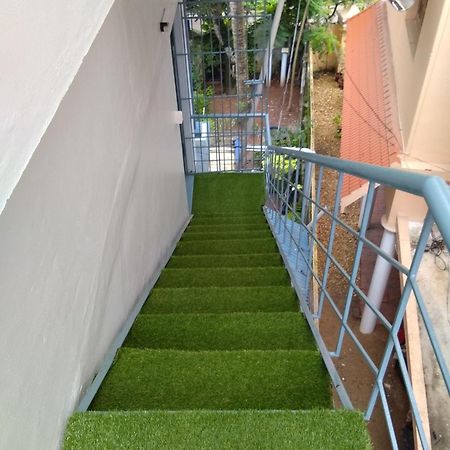 Sea View Apartments Kochi Exterior foto